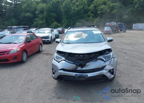 2018 Toyota Rav4 Xle из США, поврежденный, VIN JTMRFREV0JD249746